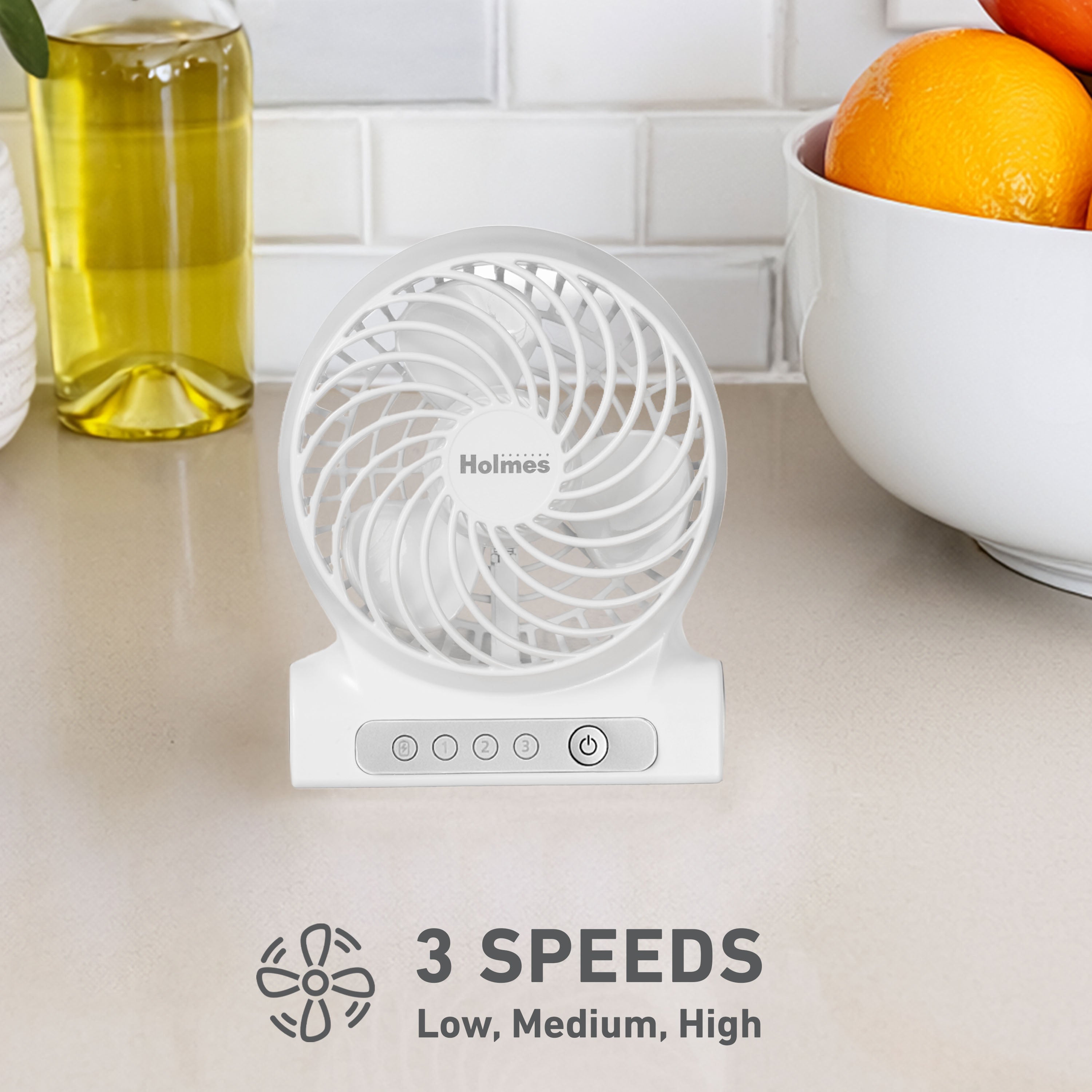 Holmes AeroBreeze 4” Rechargeable USB Desk Fan​