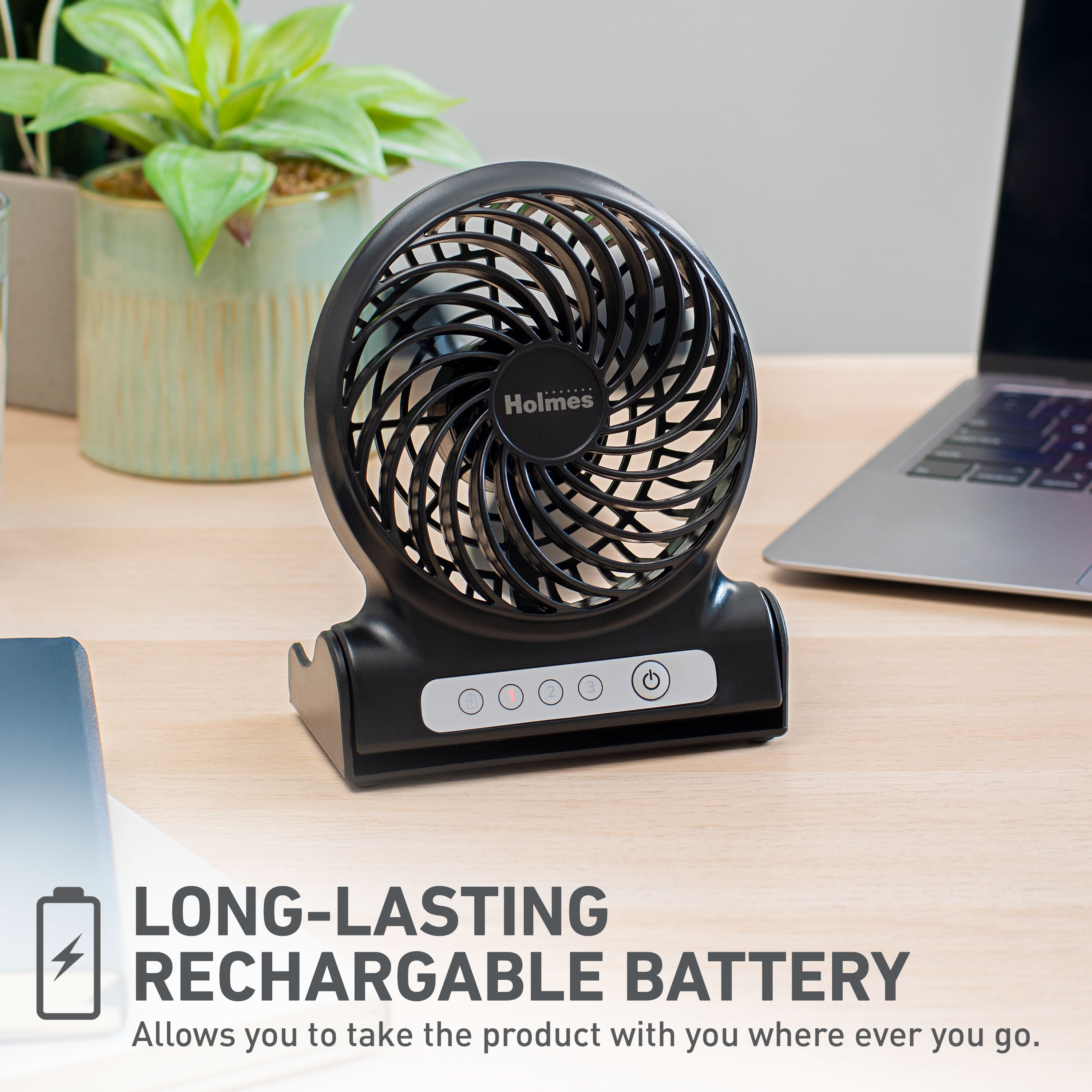 Holmes AeroBreeze 4” Rechargeable USB Desk Fan