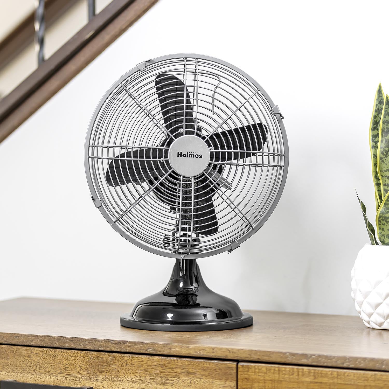 Holmes 10" Vintage Table Fan