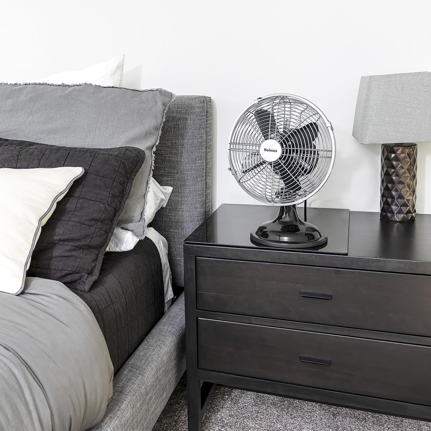 Holmes 10" Vintage Table Fan