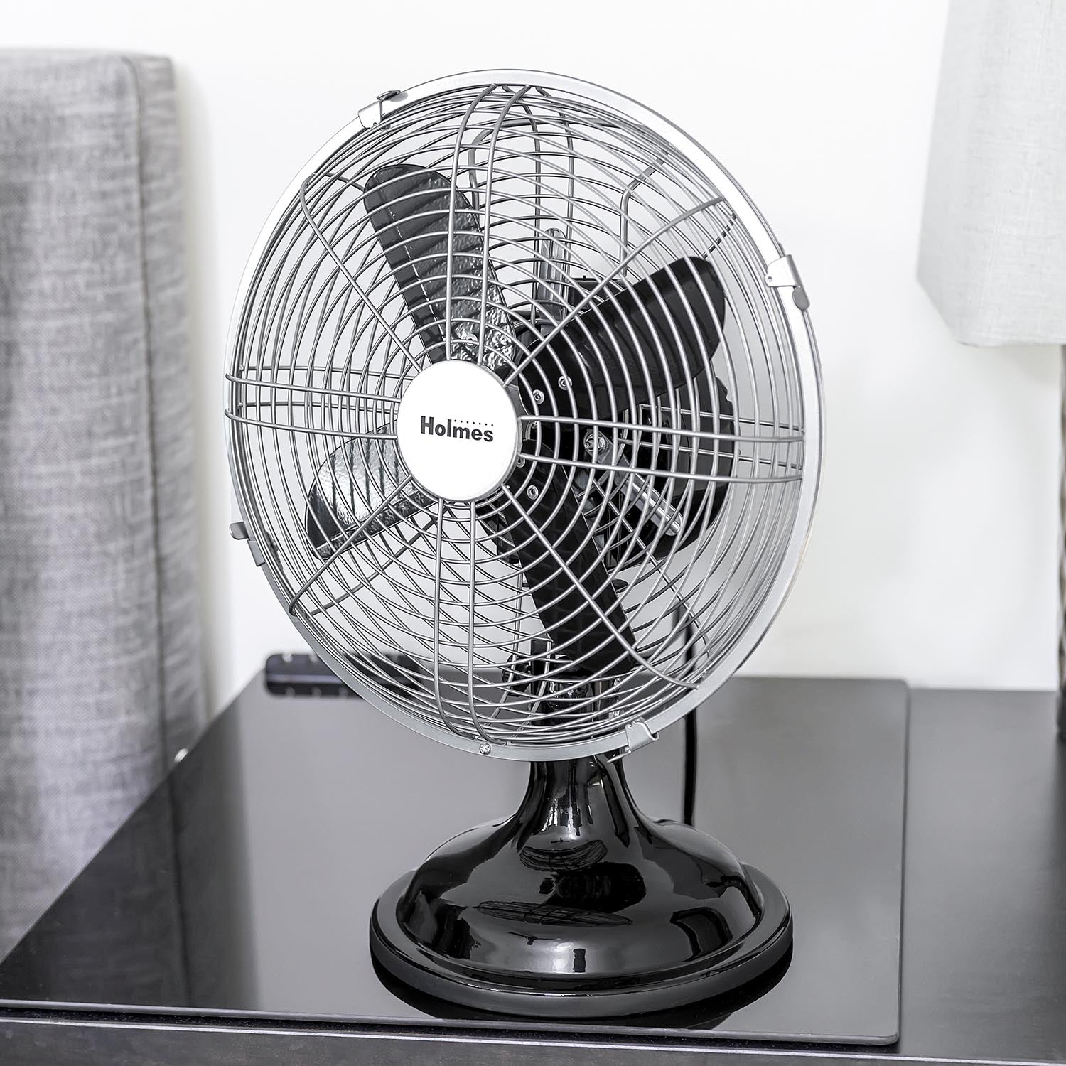 Holmes 10" Vintage Table Fan